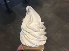 -麦当劳(假日广场店)