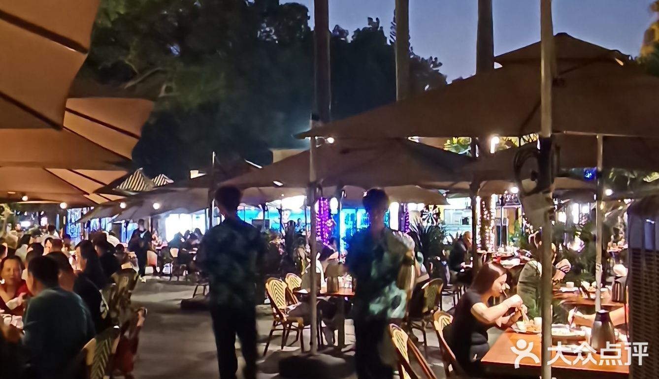 广州沙面🉐兰桂坊