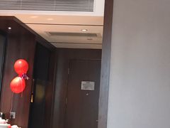 -南宁世纪君悦大酒店(青秀万达滨湖路地铁站店)