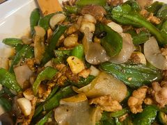 私房小炒肉-遇见小厨·北京烤鸭·江湖菜·川菜(广福桥店)