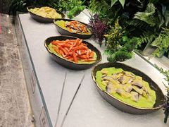 -金滏山烤肉·海鲜·火锅自助餐厅(襄阳万达店)