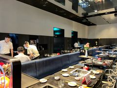 -海底捞火锅智慧餐厅(中骏世界城店)