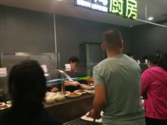 -浦东图书馆读者餐厅