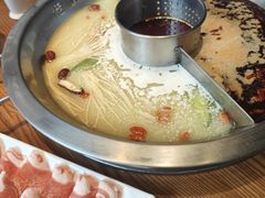 -佬土鹅肠火锅(解放路店)