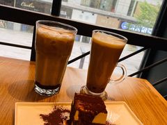 特惠热尊赏奶茶-必胜客(海雅PH店)
