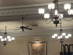 -Salon de Ville浦江汇(上海外滩华尔道夫酒店店)