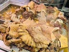 -明哥牛什粥(鸿运阁店)