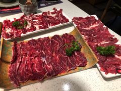 -牛村来人潮汕牛肉火锅(西单店)