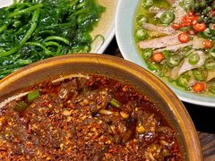 盐帮水煮牛肉-懒人盐府人家·自贡大麻鱼(安贞店)