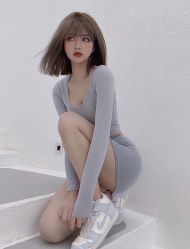 -变画·发型STUDIO