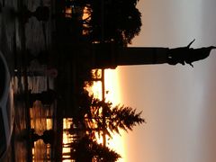 -人民防洪胜利纪念塔