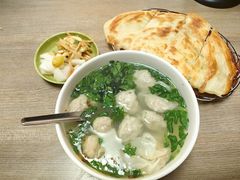 -石门侯·石门馄饨侯(革新北街店)