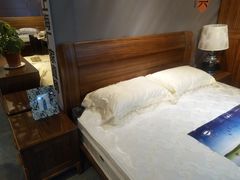 -上海跨国采购会展中心