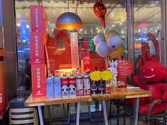 -何师烧烤·小龙虾·江湖川菜·精酿啤酒(成温店)