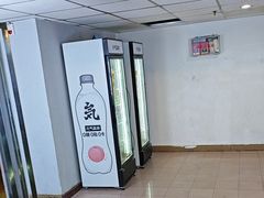 -荒岛实景沉浸密室(江汉路1店)