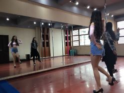 -艾美舞蹈工作室