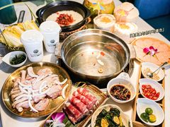-三个椰子·现砍椰子鸡(金源CBD店)