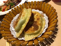 韭菜盒子-关东小磨东北菜(上海长风大悦城店)