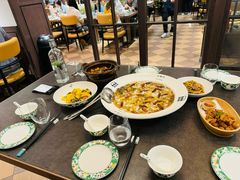 -渔语鱼新川菜Bistro(万象天地店)