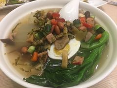 -佰搭果·广式茶餐厅(西华路店)