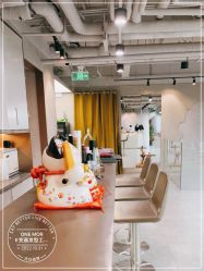 -变画·发型STUDIO