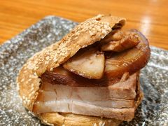 -老天桥酱肉烧饼夹肘子(天桥店)