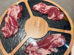 -黑金·寻焰自助百汇·烤肉·火锅(中街店)