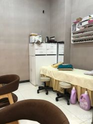 -美斯洛美甲美睫连锁店