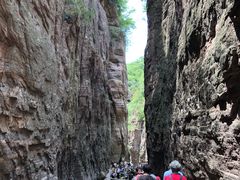 -龙潭大峡谷