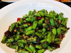 -大树餐厅(红旗街万达店)