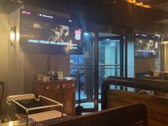 -麦凯伦烧烤·精酿超级工厂店(金桥总店)