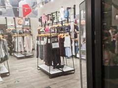 -lululemon(比斯特购物村店)