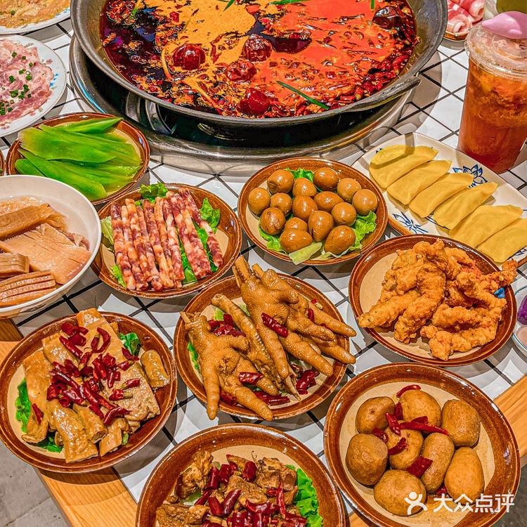 这是什么神仙重庆火锅🔥小怪兽绵绵冰萌炸了