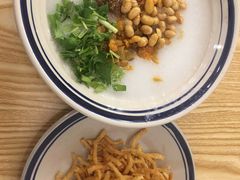 -正南齐北·老街糯米团(洪崖洞店)