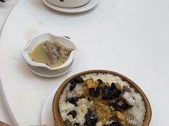 -万山楼海鲜酒家·二十三年老字号