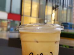 山茶桃胶拿铁-Seesaw Coffee(上海尚悦湾店)