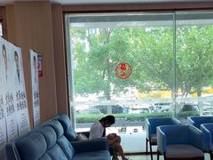 -合肥美奥口腔·种植矫正中心(政务院)