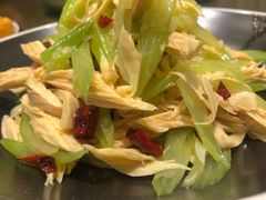 -鹦鹉小厨味道餐厅(山大南路店)