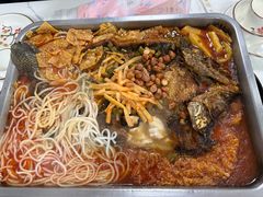 -在巷子里的烤肉店·螺蛳粉烤鱼·牛蛙(和美城店)