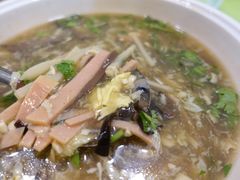 酸辣汤-大眼锅贴水饺(河东店)