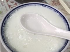 传统双皮奶-周大娘牛乳(旧寨古村总店)