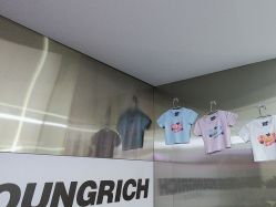 点击看大图 -YOUNGRICH街舞工作室