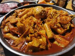 炒年糕-姜虎东白丁烤肉(恒隆广场店)