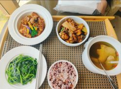 -臻康乃馨月子中心(集美店)