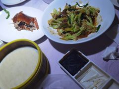 -鸭王烤鸭店(三里河店)