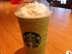 -星巴克臻选(周浦万达店)