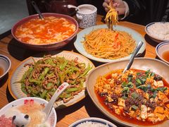 -破三川·新川菜(静安大融城店)