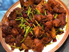 泰山干煸鸡-赵记煎饼卷大葱(泰山大街店)