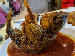 罾蹦鲤鱼-奥华餐厅·老张记(台基厂店)