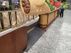 -星巴克(上海虹桥站2A检票口)